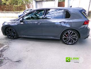VOLKSWAGEN Golf usata, con Autoradio