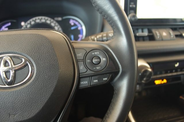 TOYOTA RAV 4 usata, con Controllo elettronico della corsia