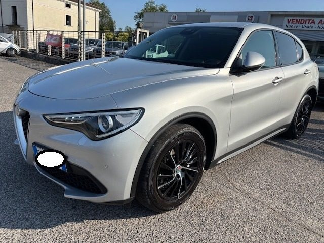 ALFA ROMEO Stelvio usata, con Airbag