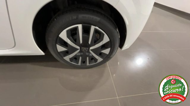 PEUGEOT 208 usata, con Sensore di luce
