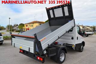 IVECO Daily usata, con Fendinebbia