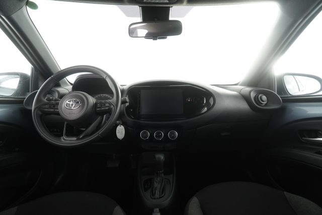 TOYOTA Aygo X usata 4