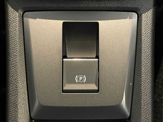 OPEL Frontera usata, con Sensori di parcheggio posteriori