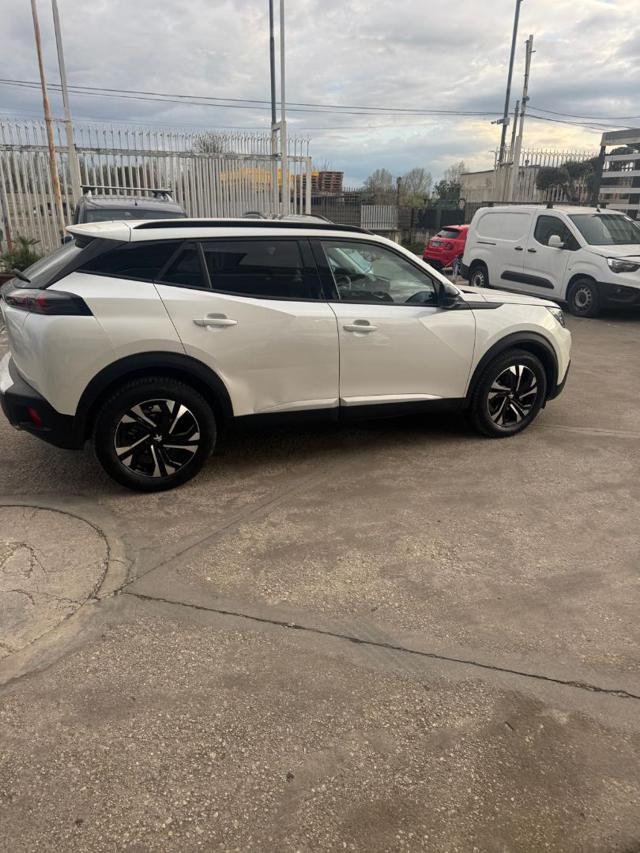 PEUGEOT 2008 usata, con Autoradio