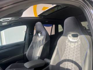 VOLKSWAGEN Tiguan usata, con Sensori di parcheggio anteriori
