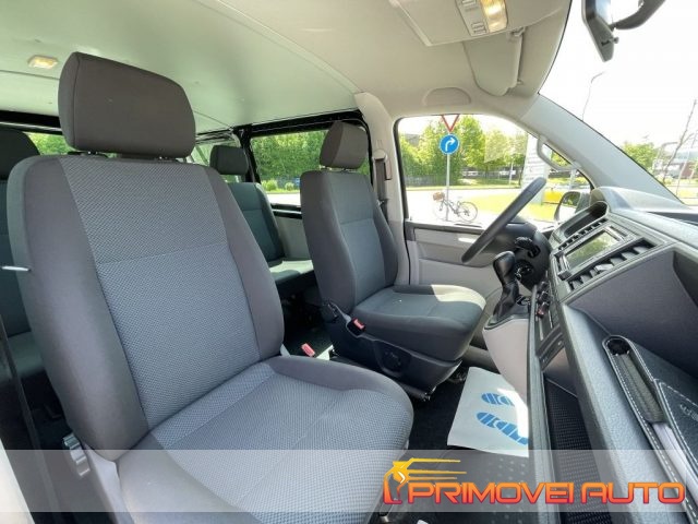 VOLKSWAGEN Transporter usata, con Autoradio
