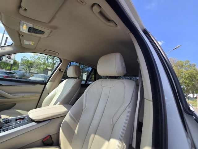 BMW X5 usata, con Autoradio