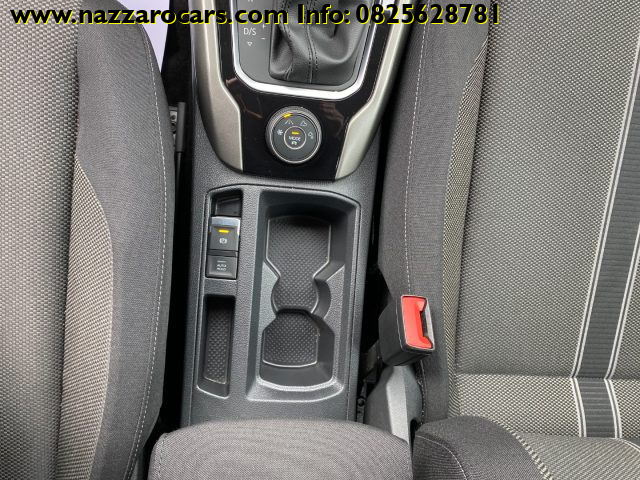 VOLKSWAGEN T-Roc usata, con Sensori di parcheggio posteriori