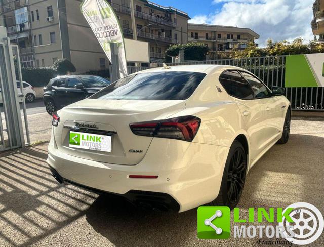 MASERATI Ghibli usata, con Climatizzatore