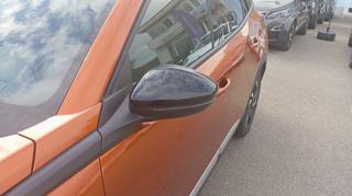 PEUGEOT 2008 usata, con USB