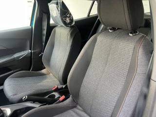 PEUGEOT 2008 usata, con Fari LED