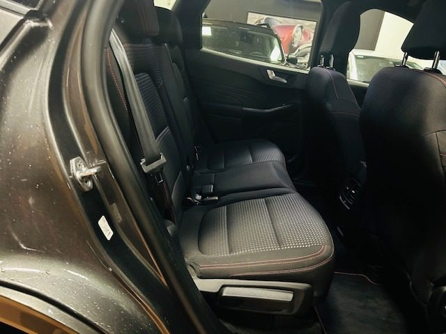 FORD Kuga usata, con Servosterzo