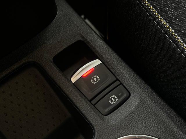 RENAULT Captur usata, con Controllo elettronico della corsia