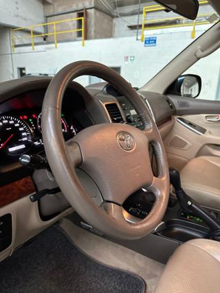 TOYOTA Land Cruiser usata, con Servosterzo