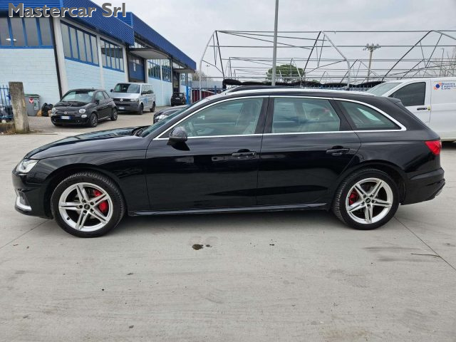 AUDI A4 usata, con Autoradio