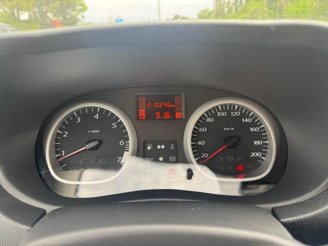 DACIA Duster usata, con USB