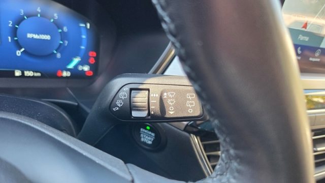 FORD Kuga usata, con Autoradio digitale