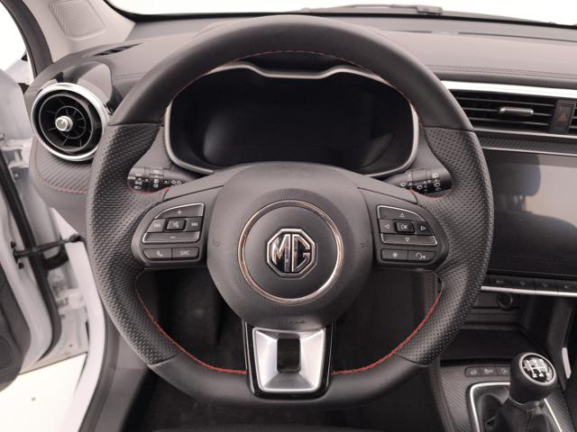 MG ZS usata, con Fendinebbia