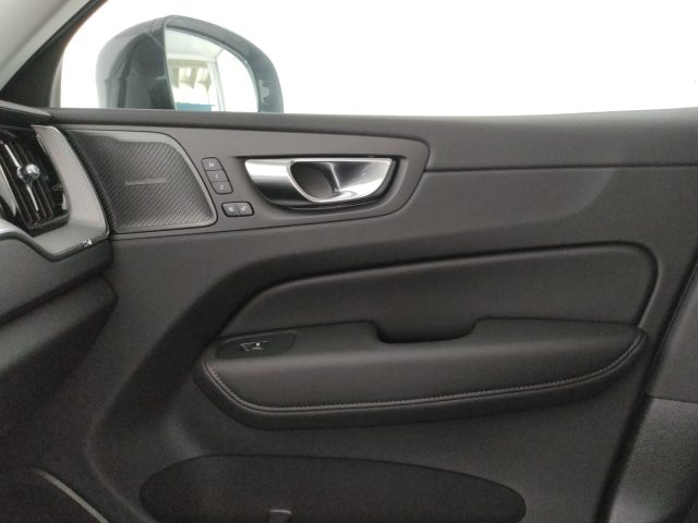 VOLVO XC60 usata, con Airbag testa