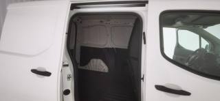 OPEL Combo usata, con Limitatore di velocità