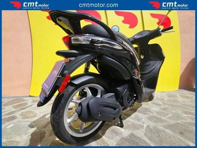 PIAGGIO Liberty 125 usata 3