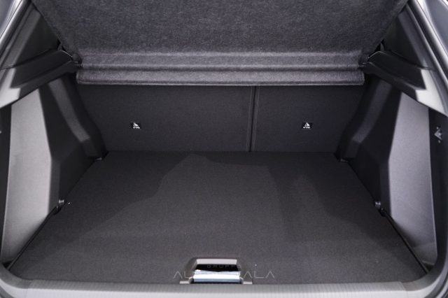 PEUGEOT 2008 usata 33