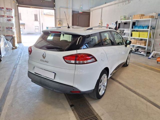 RENAULT Clio usata, con Airbag
