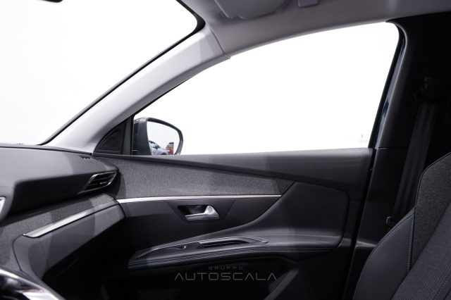 PEUGEOT 3008 usata, con Controllo elettronico della corsia