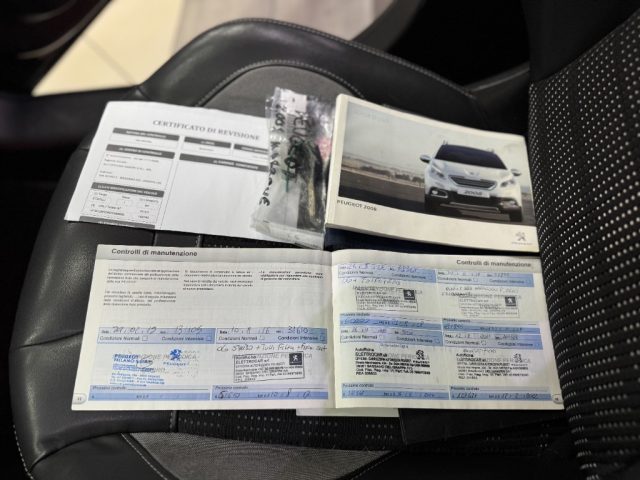 PEUGEOT 2008 usata, con Volante multifunzione