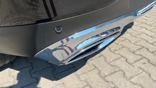 MERCEDES-BENZ GLC 220 usata, con Specchietti laterali elettrici