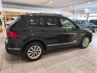 VOLKSWAGEN Tiguan usata, con Boardcomputer
