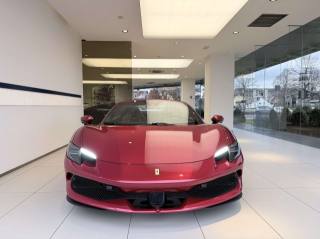 FERRARI 296 usata, con Airbag