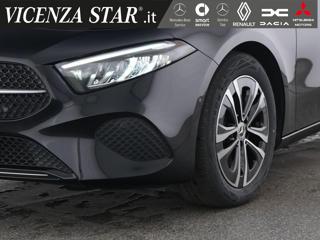 MERCEDES-BENZ A 200 usata, con Airbag
