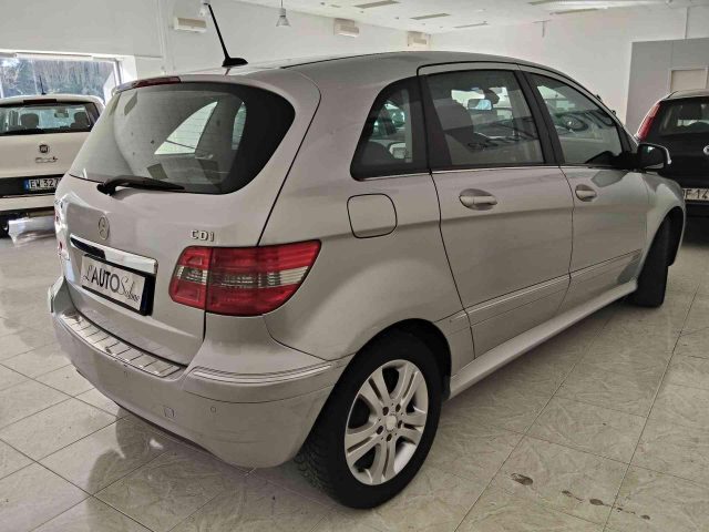 MERCEDES-BENZ B 200 usata, con Airbag Passeggero