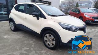 RENAULT Captur usata, con Autoradio