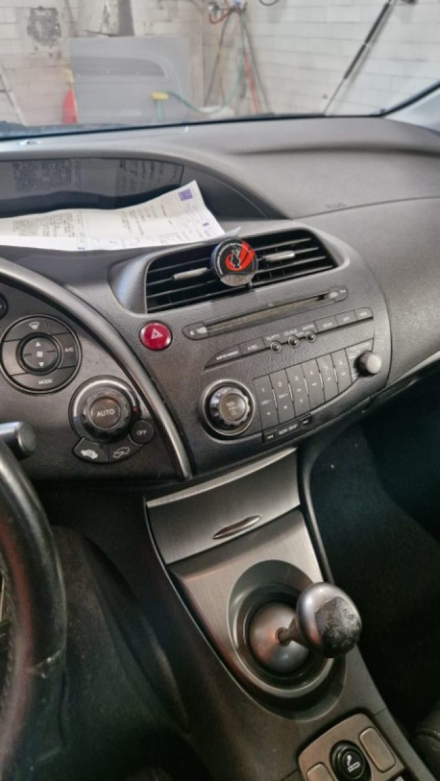 HONDA Civic usata, con Autoradio