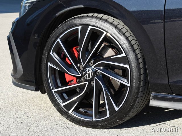 VOLKSWAGEN Golf usata, con Cruise Control