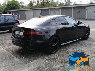 JAGUAR XE usata, con Alzacristalli elettrici