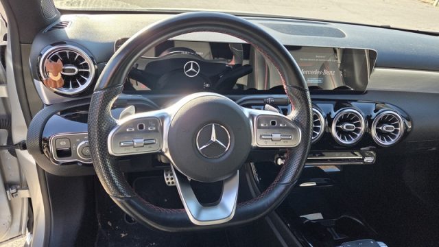 MERCEDES-BENZ A 200 usata, con Chiusura centralizzata