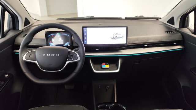 EMC Yudo usata, con Fari LED