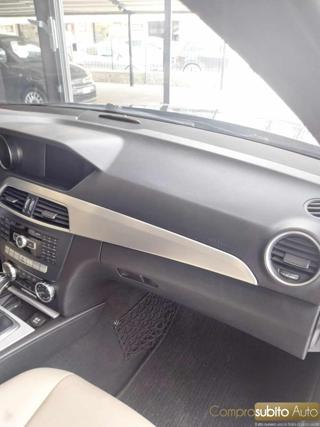 MERCEDES-BENZ C 220 usata, con Specchietti laterali elettrici