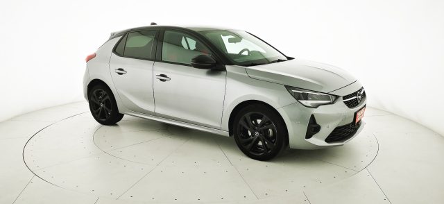 OPEL Corsa usata, con Apple CarPlay
