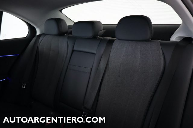 MERCEDES-BENZ E 220 usata, con Sistema di chiamata d