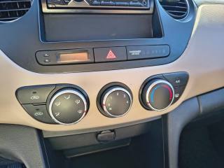HYUNDAI i10 usata, con Controllo trazione
