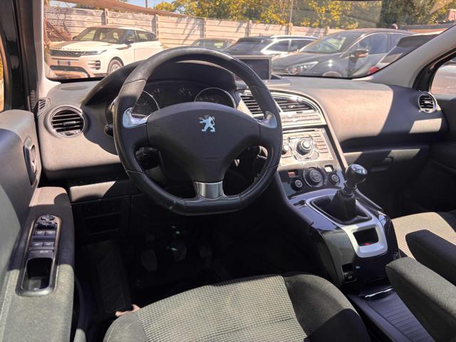 PEUGEOT 5008 usata, con Autoradio