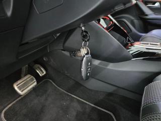 PEUGEOT 2008 usata, con Cerchi in lega