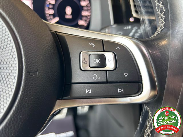 VOLKSWAGEN Golf usata, con Interni in pelle