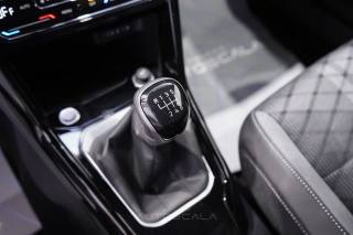 VOLKSWAGEN T-Roc usata, con Autoradio digitale