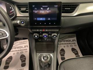 RENAULT Captur usata, con Touch screen