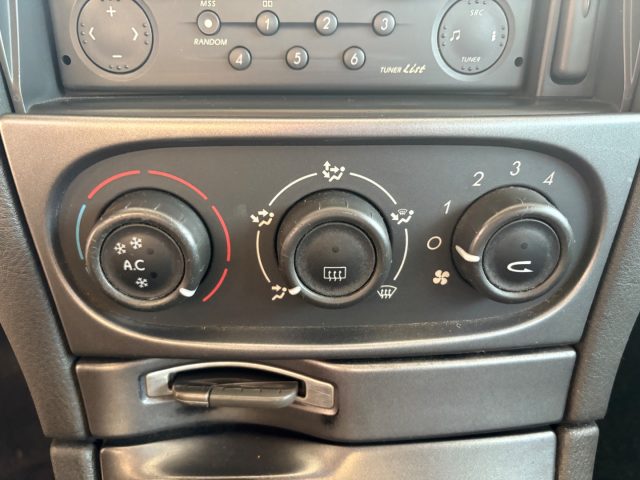 RENAULT Laguna usata 19